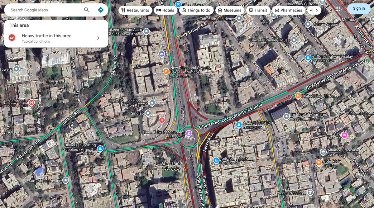 Traffic at Teen Talwar