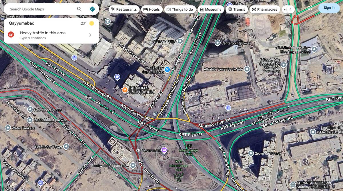 Traffic at Imtiaz Mega, Qayyumabad (DHA)