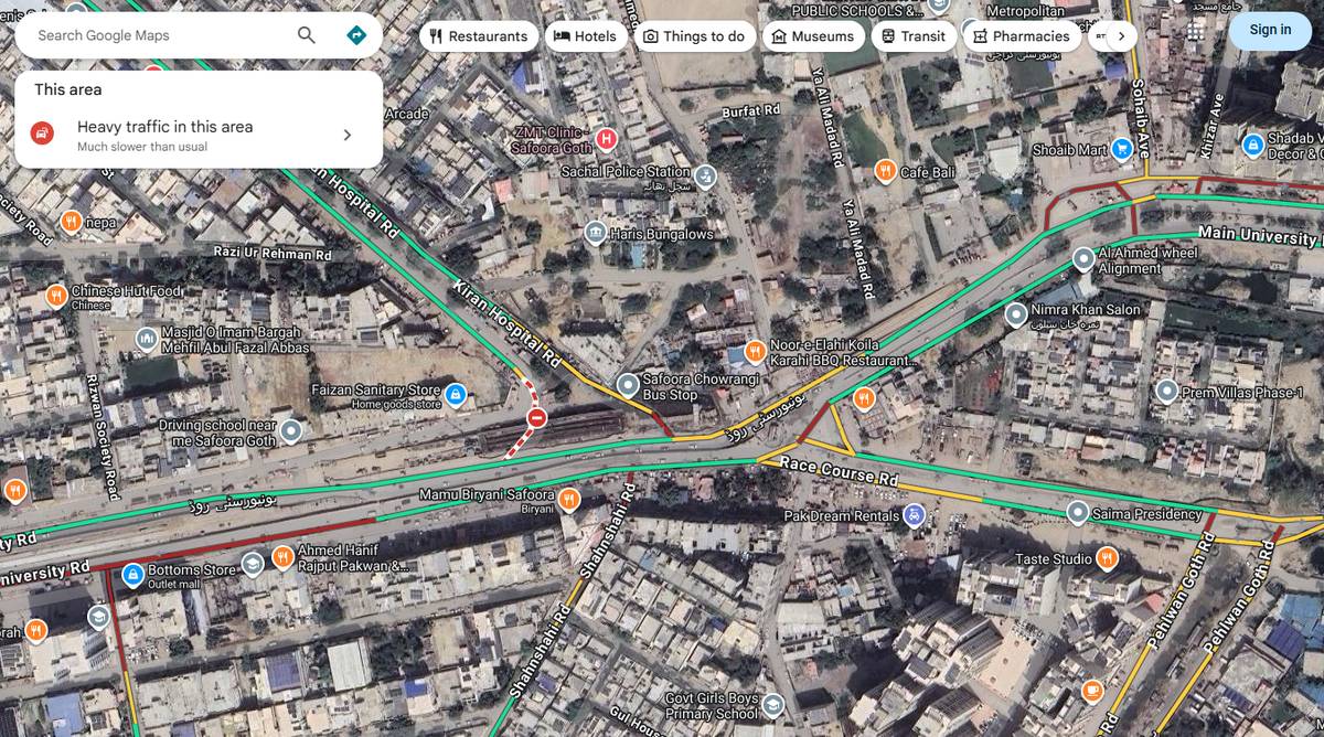 Traffic at Main University Rd, Gulzar-e-Hijri Scheme 33, Safoora